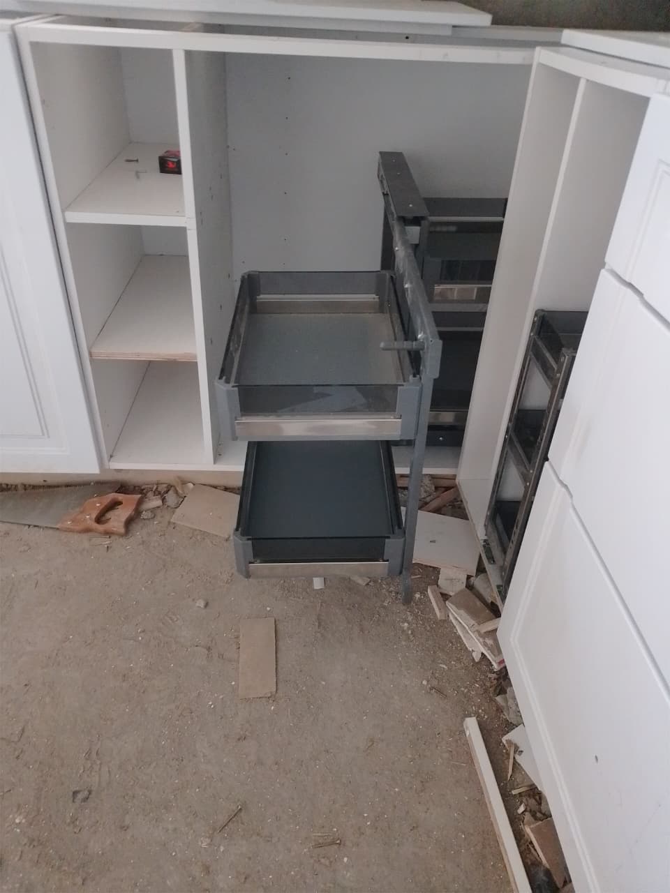 Pull-Out Storage System